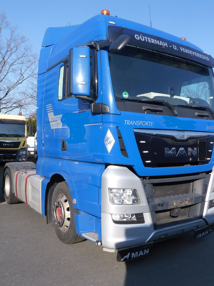 MAN TGX 18.440 Top Zustand Reifen 70 % grossesHaus - 트랙터 유닛 : 사진 3 MAN TGX 18.440 Top Zustand Reifen 70 % grossesHaus - 트랙터 유닛 : 사진 3