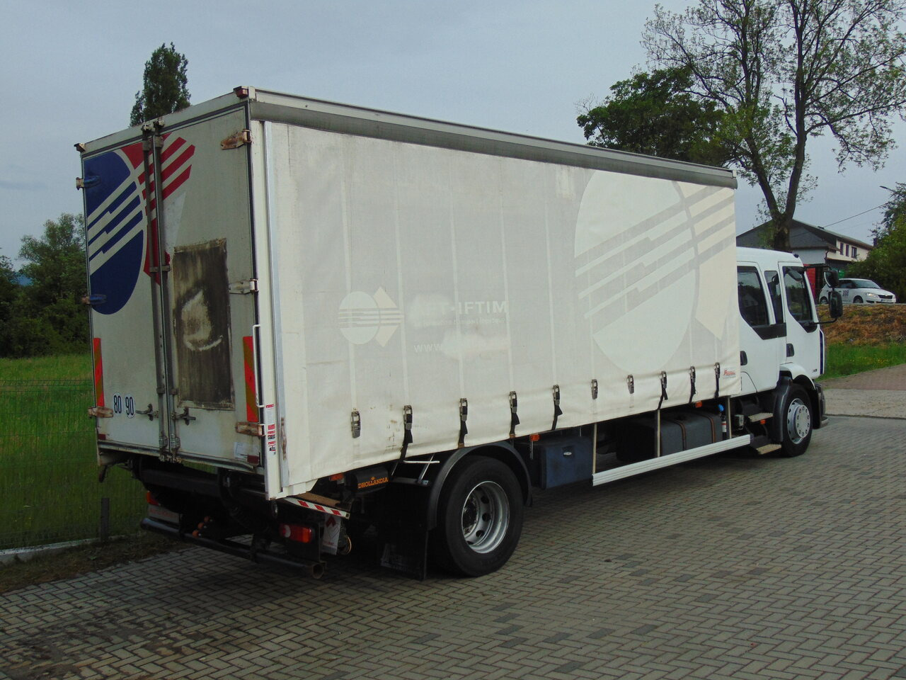 RENAULT Midlum 240DXi - 커튼사이더 트럭 : 사진 4 RENAULT Midlum 240DXi - 커튼사이더 트럭 : 사진 4
