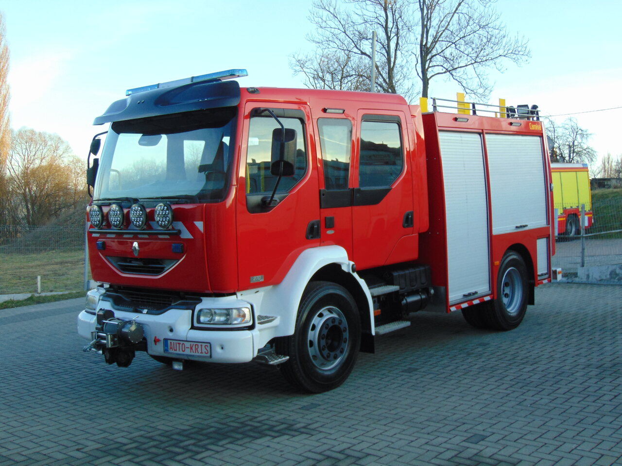 RENAULT Midlum 270dCi Camiva - 소방차 : 사진 1 RENAULT Midlum 270dCi Camiva - 소방차 : 사진 1