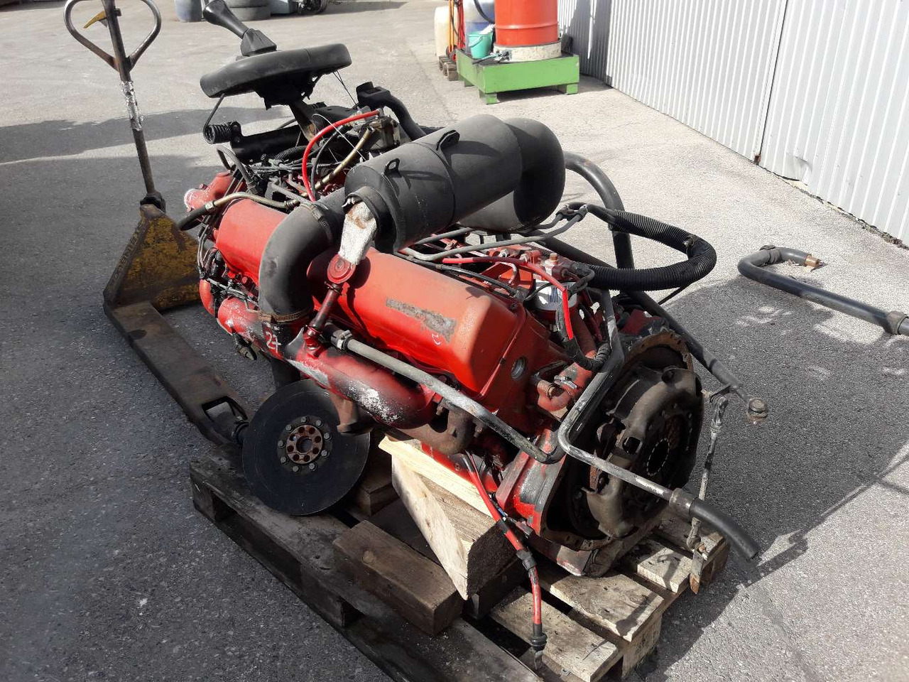 Ford 826F7FLA - 엔진 : 사진 4 Ford 826F7FLA - 엔진 : 사진 4