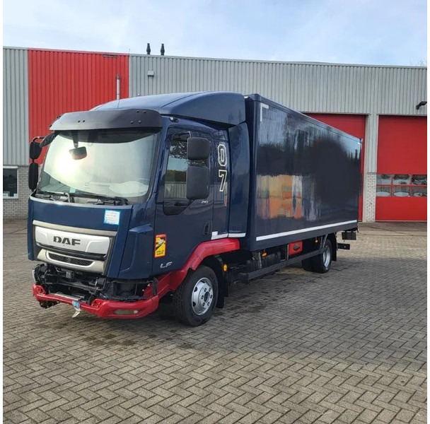 DAF LF 210 / ENGINE RUNNING / ONLY:120371 KM / PLATFORM:1000 KG / LWDS / AIRCO / AUTOMATIC / EURO-6 / 2022 - 박스 트럭 : 사진 1 DAF LF 210 / ENGINE RUNNING / ONLY:120371 KM / PLATFORM:1000 KG / LWDS / AIRCO / AUTOMATIC / EURO-6 / 2022 - 박스 트럭 : 사진 1