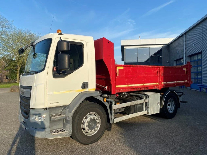 DAF LF310 / MAREL TIPPER / TUV:09-08-2024 / ONLY:145335 KM / MANUAL / EURO-6 / 2016 - 덤프트럭 : 사진 1 DAF LF310 / MAREL TIPPER / TUV:09-08-2024 / ONLY:145335 KM / MANUAL / EURO-6 / 2016 - 덤프트럭 : 사진 1
