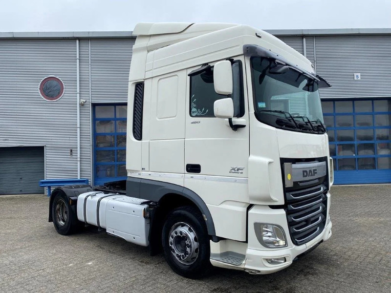 DAF XF106-460 / DOUBLE TANK / DEB / FRIDGE / 2XBED / AUTOMATIC / EURO-6 / 2014 - 트랙터 유닛 : 사진 2 DAF XF106-460 / DOUBLE TANK / DEB / FRIDGE / 2XBED / AUTOMATIC / EURO-6 / 2014 - 트랙터 유닛 : 사진 2