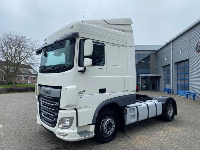 DAF XF106-460 / DOUBLE TANK / DEB / FRIDGE / 2XBED / AUTOMATIC / EURO-6 / 2014 - 트랙터 유닛 : 사진 1 DAF XF106-460 / DOUBLE TANK / DEB / FRIDGE / 2XBED / AUTOMATIC / EURO-6 / 2014 - 트랙터 유닛 : 사진 1