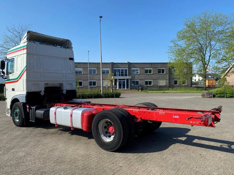 DAF XF106-460 / INTARDER / SPACE CAB / MANUAL / EURO-6 / 2015 - 캡 새시 트럭 : 사진 3 DAF XF106-460 / INTARDER / SPACE CAB / MANUAL / EURO-6 / 2015 - 캡 새시 트럭 : 사진 3