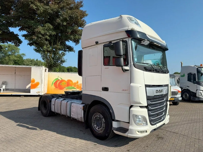 DAF XF106-480 / ENGINE RUNNING / INTARDER / HYDRAULICS / ONLY:280248 KM / PARKCOOL / LWDS / AUTOMATIC / EURO-6 / 2022 - 트랙터 유닛 : 사진 2 DAF XF106-480 / ENGINE RUNNING / INTARDER / HYDRAULICS / ONLY:280248 KM / PARKCOOL / LWDS / AUTOMATIC / EURO-6 / 2022 - 트랙터 유닛 : 사진 2