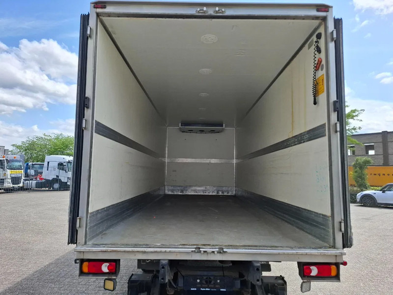 Iveco EuroCargo 120 / COOL TRUCK / CARRIER XARIOS 600 / PLATFORM 2000KG / ONLY:340634 KM / AIRCO / MANUAL / EURO-6 / 2014 - 등온 트럭 : 사진 5 Iveco EuroCargo 120 / COOL TRUCK / CARRIER XARIOS 600 / PLATFORM 2000KG / ONLY:340634 KM / AIRCO / MANUAL / EURO-6 / 2014 - 등온 트럭 : 사진 5