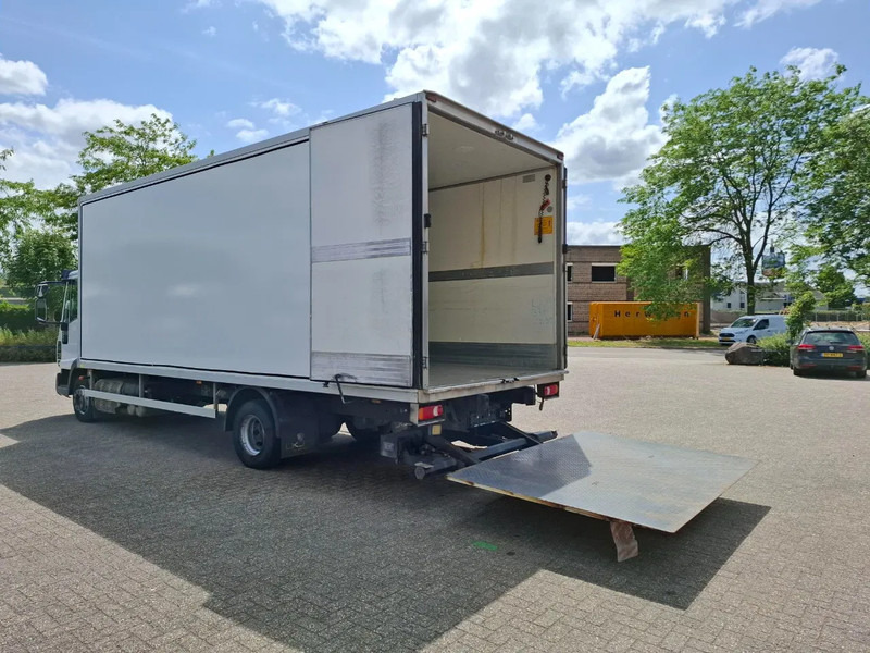 Iveco EuroCargo 120 / COOL TRUCK / CARRIER XARIOS 600 / PLATFORM 2000KG / ONLY:340634 KM / AIRCO / MANUAL / EURO-6 / 2014 - 등온 트럭 : 사진 3 Iveco EuroCargo 120 / COOL TRUCK / CARRIER XARIOS 600 / PLATFORM 2000KG / ONLY:340634 KM / AIRCO / MANUAL / EURO-6 / 2014 - 등온 트럭 : 사진 3