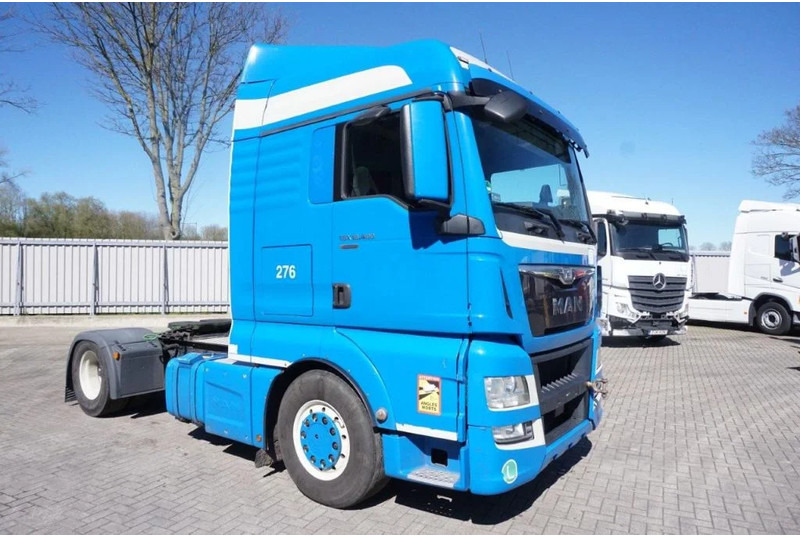 MAN TGX 18.400 / AUTOMATIC / DOUBLE TANK / ENGINE PROBLEMS / EURO-6 / 2016 - 트랙터 유닛 : 사진 2 MAN TGX 18.400 / AUTOMATIC / DOUBLE TANK / ENGINE PROBLEMS / EURO-6 / 2016 - 트랙터 유닛 : 사진 2