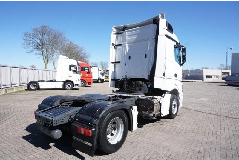 Mercedes-Benz ACTROS 1846 AUTOMATIC / RUNNING / EURO-6 / 2019 - 트랙터 유닛 : 사진 4 Mercedes-Benz ACTROS 1846 AUTOMATIC / RUNNING / EURO-6 / 2019 - 트랙터 유닛 : 사진 4