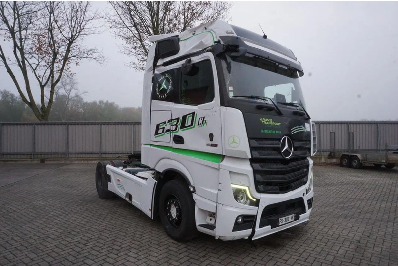 Mercedes-Benz ACTROS 1863 / ENGINE RUNNING / RETARDER/ HYDRAULICS / ONLY: 268593KM / GIGA-SPACE / MIRRORCAM / AUTOMATIC / EURO-6 / 2020 - 트랙터 유닛 : 사진 2 Mercedes-Benz ACTROS 1863 / ENGINE RUNNING / RETARDER/ HYDRAULICS / ONLY: 268593KM / GIGA-SPACE / MIRRORCAM / AUTOMATIC / EURO-6 / 2020 - 트랙터 유닛 : 사진 2