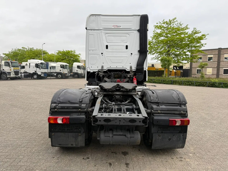 Mercedes-Benz Actros 1945 / HYDRAULICS / LWDS / AIRCO / SMART TACHO / 2XBED / FRIDGE / AUTOMATIC / EURO-6 / 2019 - 트랙터 유닛 : 사진 4 Mercedes-Benz Actros 1945 / HYDRAULICS / LWDS / AIRCO / SMART TACHO / 2XBED / FRIDGE / AUTOMATIC / EURO-6 / 2019 - 트랙터 유닛 : 사진 4