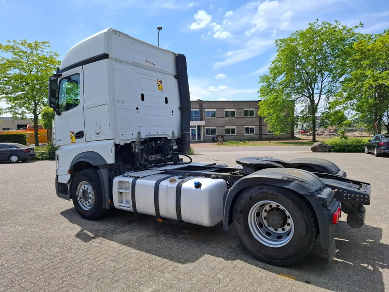 Mercedes-Benz Actros 1945 / HYDRAULICS / LWDS / SMART TACHO / 2XBED / FRIDGE / AUTOMATIC / EURO-6 / 2019 - 트랙터 유닛 : 사진 3 Mercedes-Benz Actros 1945 / HYDRAULICS / LWDS / SMART TACHO / 2XBED / FRIDGE / AUTOMATIC / EURO-6 / 2019 - 트랙터 유닛 : 사진 3