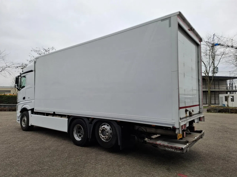 Mercedes-Benz Actros 2843 / NL TRUCK / TUV:08-01-2026 / LIFT+LENKACHSE / SMART TACHO / NAVI / PLATFORM 1500 KG / 2XBED / EURO-6 / 2015 - 박스 트럭 : 사진 3 Mercedes-Benz Actros 2843 / NL TRUCK / TUV:08-01-2026 / LIFT+LENKACHSE / SMART TACHO / NAVI / PLATFORM 1500 KG / 2XBED / EURO-6 / 2015 - 박스 트럭 : 사진 3