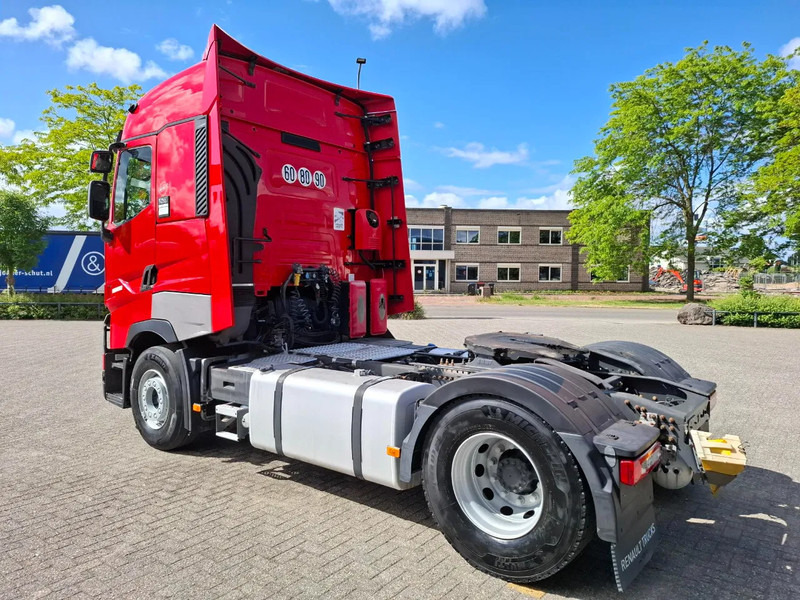 Renault T520 / RETARDER / DOUBLE TANK / TUV:19-03-2026 / PARKCOOL / ACC / LWDS / FRIDGE / AUTOMATIC / EURO-6 / 2019 - 트랙터 유닛 : 사진 3 Renault T520 / RETARDER / DOUBLE TANK / TUV:19-03-2026 / PARKCOOL / ACC / LWDS / FRIDGE / AUTOMATIC / EURO-6 / 2019 - 트랙터 유닛 : 사진 3