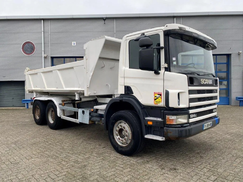 Scania 124-400 / 6X4 / RETARDER / BIG AXLE / FULL STEEL / 2SIDE TIPPER / OLD TACHO / AIRCO / MANUAL / EURO-2 / 2000 - 덤프트럭 : 사진 5 Scania 124-400 / 6X4 / RETARDER / BIG AXLE / FULL STEEL / 2SIDE TIPPER / OLD TACHO / AIRCO / MANUAL / EURO-2 / 2000 - 덤프트럭 : 사진 5