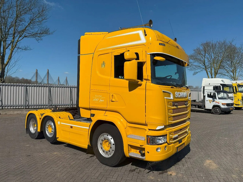 Scania R520 V8 / ENGINE RUNNING / RETARDER / HYDRAULICS / NL TRUCK / LIFT+LENKACHSE / ONLY:717000 KM / EURO-6 /2015 - 트랙터 유닛 : 사진 2 Scania R520 V8 / ENGINE RUNNING / RETARDER / HYDRAULICS / NL TRUCK / LIFT+LENKACHSE / ONLY:717000 KM / EURO-6 /2015 - 트랙터 유닛 : 사진 2