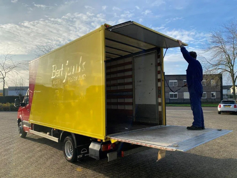 Volkswagen Crafter / NL VAN / PLATFORM / DOUBLE AIR REAR / TEMPOMAAT / AIRCO / ONLY:228596 KM / MANUAL / EURO- / 2015 - 패널 밴 : 사진 4 Volkswagen Crafter / NL VAN / PLATFORM / DOUBLE AIR REAR / TEMPOMAAT / AIRCO / ONLY:228596 KM / MANUAL / EURO- / 2015 - 패널 밴 : 사진 4