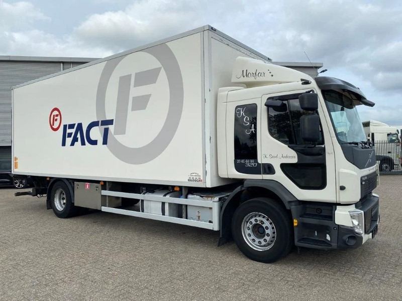 Volvo FE320 ONLY-463904-KM / CLOSED BOX / LOAD LIFT / AUTOMATIC / SIDE DOORS / EURO-6 / 2014 - 박스 트럭 : 사진 2 Volvo FE320 ONLY-463904-KM / CLOSED BOX / LOAD LIFT / AUTOMATIC / SIDE DOORS / EURO-6 / 2014 - 박스 트럭 : 사진 2