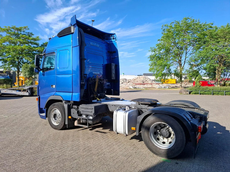 Volvo FH13-400 / HYDRAULICS / NL TRUCK / TUV:14-09-2025 / GLOBETROTTER / FRIGDE / AIRCO / AUTOMATIC / EURO-5 / 2006 - 트랙터 유닛 : 사진 3 Volvo FH13-400 / HYDRAULICS / NL TRUCK / TUV:14-09-2025 / GLOBETROTTER / FRIGDE / AIRCO / AUTOMATIC / EURO-5 / 2006 - 트랙터 유닛 : 사진 3