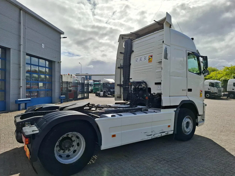 Volvo FH13-540 / HYDRAULICS / VEB+ / TUV:01-04-2026 / FRIDGE / AIRCO / SIDESKIRTS / AUTOMATIC / EURO-5 / 2012 - 트랙터 유닛 : 사진 5 Volvo FH13-540 / HYDRAULICS / VEB+ / TUV:01-04-2026 / FRIDGE / AIRCO / SIDESKIRTS / AUTOMATIC / EURO-5 / 2012 - 트랙터 유닛 : 사진 5