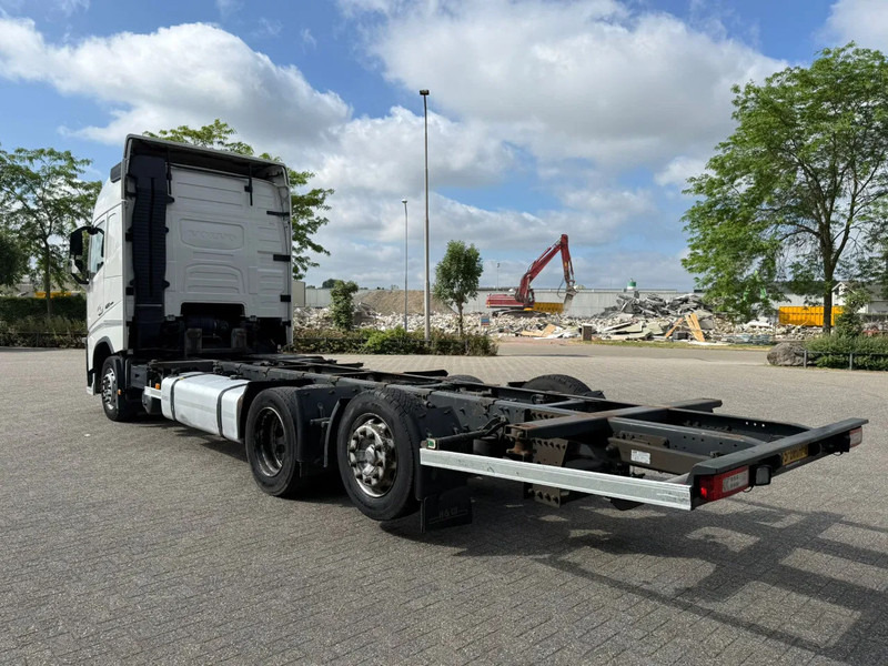 Volvo FH4-420 / NL TRUCK / DOUBLE TANK / PARKCOOL / BDF / VEB? / LWDS / FRIDGE / FULL-AIR / LIFT AXLE / AUTOMATIC / EURO-6 / 2016 - 컨테이너 운반 장치/ 스와프 보디 트럭 : 사진 3 Volvo FH4-420 / NL TRUCK / DOUBLE TANK / PARKCOOL / BDF / VEB? / LWDS / FRIDGE / FULL-AIR / LIFT AXLE / AUTOMATIC / EURO-6 / 2016 - 컨테이너 운반 장치/ 스와프 보디 트럭 : 사진 3