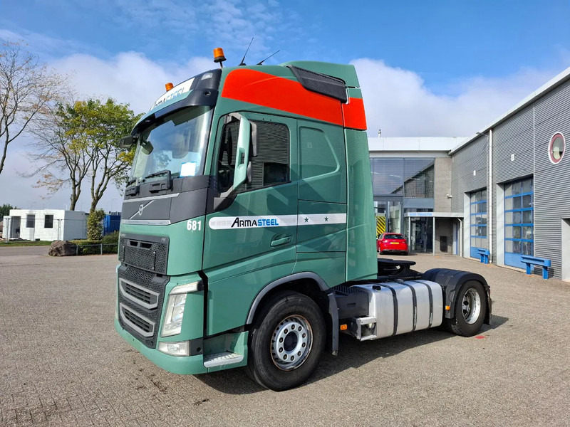 Volvo FH4-460 / VEB+ / DOUBLE TANK / FRIDGE / AIRCO / AUTOMATIC / EURO-6 / 2014 - 트랙터 유닛 : 사진 1 Volvo FH4-460 / VEB+ / DOUBLE TANK / FRIDGE / AIRCO / AUTOMATIC / EURO-6 / 2014 - 트랙터 유닛 : 사진 1