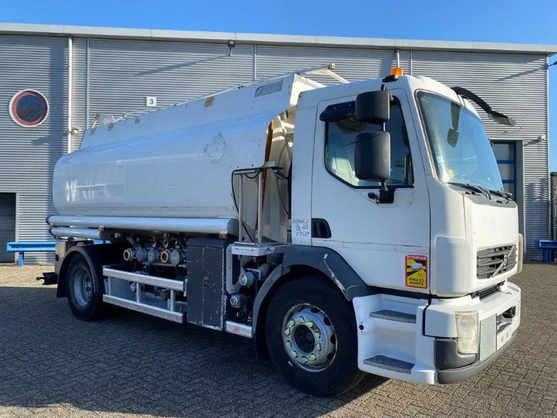 Volvo FL7-290 / 5 COMPARTIMENTS / 13000 LITER TOTAL / PUMP / AUTOMATIC / EURO-5 / 2009 - 유조트럭 : 사진 2 Volvo FL7-290 / 5 COMPARTIMENTS / 13000 LITER TOTAL / PUMP / AUTOMATIC / EURO-5 / 2009 - 유조트럭 : 사진 2