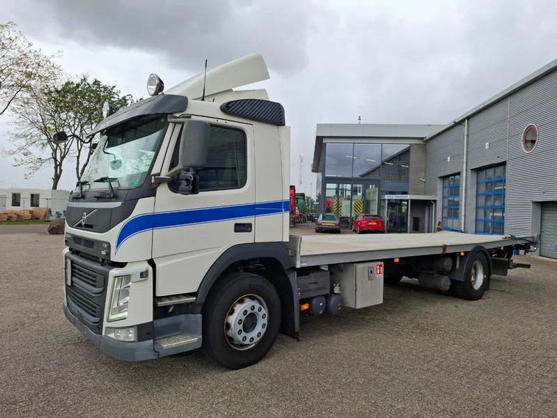 Volvo FM11-330 / ONLY:376356 KM / NAVI / FULL-AIR / LWDS / AIRCO / AUTOMATIC / EURO-6 / 2016 - 캡 새시 트럭 : 사진 1 Volvo FM11-330 / ONLY:376356 KM / NAVI / FULL-AIR / LWDS / AIRCO / AUTOMATIC / EURO-6 / 2016 - 캡 새시 트럭 : 사진 1
