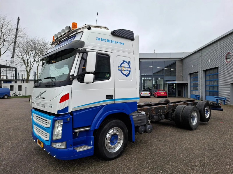 Volvo FM11-460 / NL TRUCK / LIFT+LENKACHSE / ONLY:355342 KM / DYNAMIC STEERING / LWDS / NAVI / ALCOA / TUV:07-01-2026 / INLINER / EURO - 캡 새시 트럭 : 사진 2 Volvo FM11-460 / NL TRUCK / LIFT+LENKACHSE / ONLY:355342 KM / DYNAMIC STEERING / LWDS / NAVI / ALCOA / TUV:07-01-2026 / INLINER / EURO - 캡 새시 트럭 : 사진 2