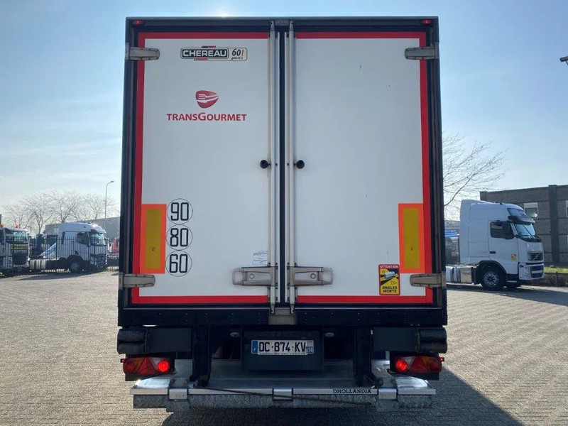 Volvo FM4-420 / COMPLETE COOL+FREEZE COMBI / CHEREAU / THROUGH-LOADING SYSTEM / 2XPLATFORM DHOLLANDIA / FREEZING LOCK / AUTOMATIC / EU - 냉동탑차 : 사진 4 Volvo FM4-420 / COMPLETE COOL+FREEZE COMBI / CHEREAU / THROUGH-LOADING SYSTEM / 2XPLATFORM DHOLLANDIA / FREEZING LOCK / AUTOMATIC / EU - 냉동탑차 : 사진 4