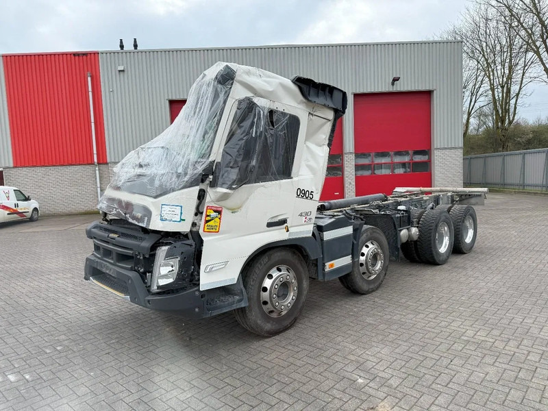 Volvo FMX5-430 / 8X4 / ONLY:31000 KM / VEB / ALCOA / PTO / AUTOMATIC / EURO-6 / 2023 - 캡 새시 트럭 : 사진 1 Volvo FMX5-430 / 8X4 / ONLY:31000 KM / VEB / ALCOA / PTO / AUTOMATIC / EURO-6 / 2023 - 캡 새시 트럭 : 사진 1