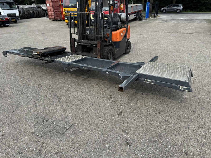 Alumac Alumac Afzetbare Koppelschotel - 예비 휠 커플링 트럭 용 : 사진 1 Alumac Alumac Afzetbare Koppelschotel - 예비 휠 커플링 트럭 용 : 사진 1