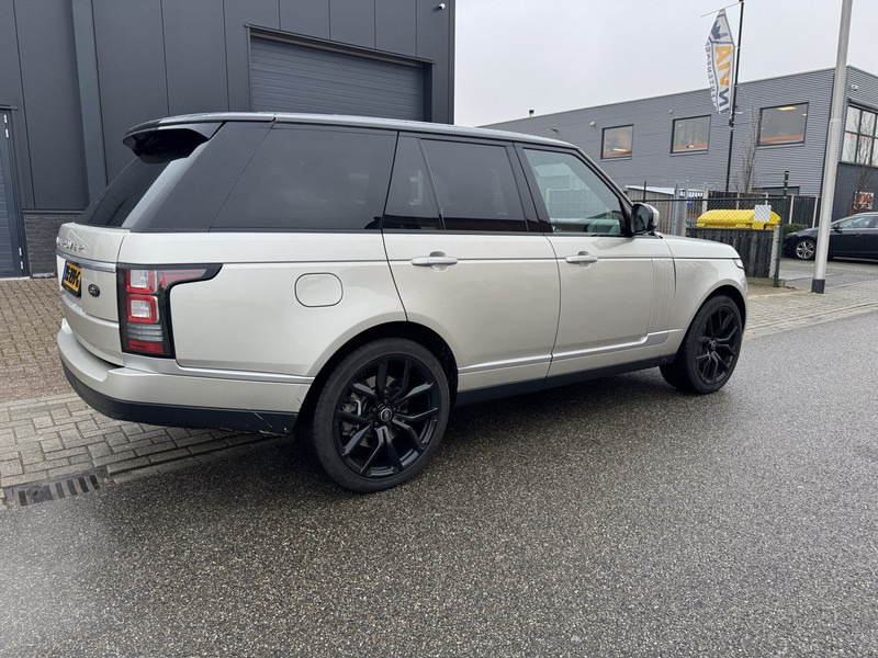 Land Rover Range Rover 4.4 SDV8, Autobio,Std-Heiz,Massage,Soft-Close, Full - 차량 : 사진 3 Land Rover Range Rover 4.4 SDV8, Autobio,Std-Heiz,Massage,Soft-Close, Full - 차량 : 사진 3