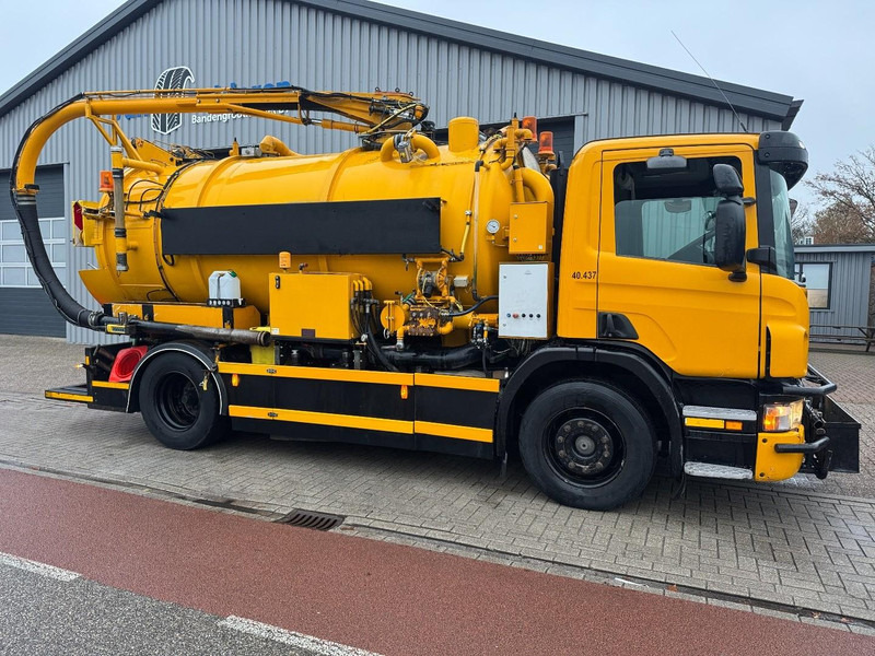 Scania P270 DB4x2 Saug- / Druck / HD Pump - 진공 흡입 트럭 : 사진 5 Scania P270 DB4x2 Saug- / Druck / HD Pump - 진공 흡입 트럭 : 사진 5