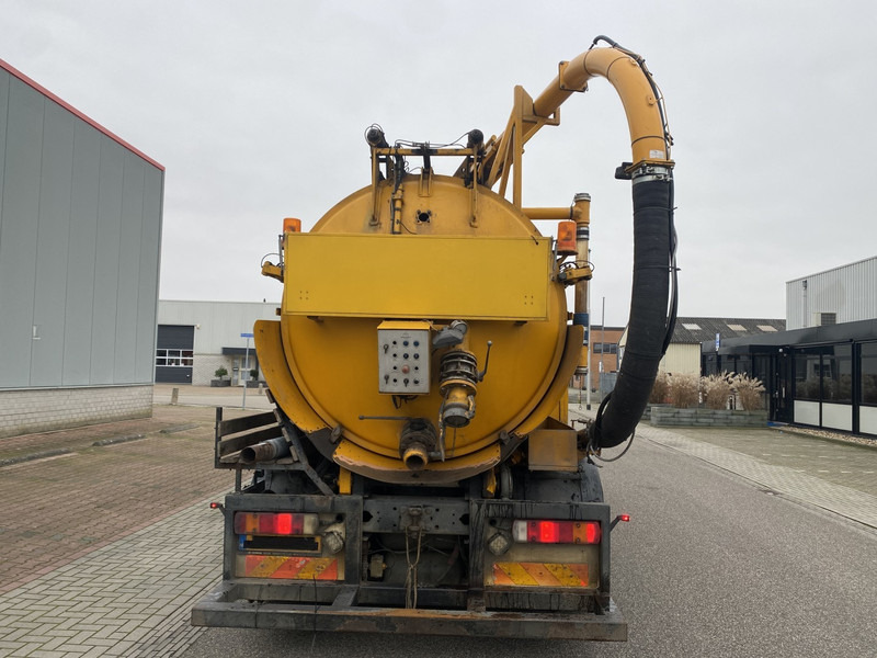 Scania P270 DB4x2 Saug- / Druck / HD Pump - 진공 흡입 트럭 : 사진 4 Scania P270 DB4x2 Saug- / Druck / HD Pump - 진공 흡입 트럭 : 사진 4