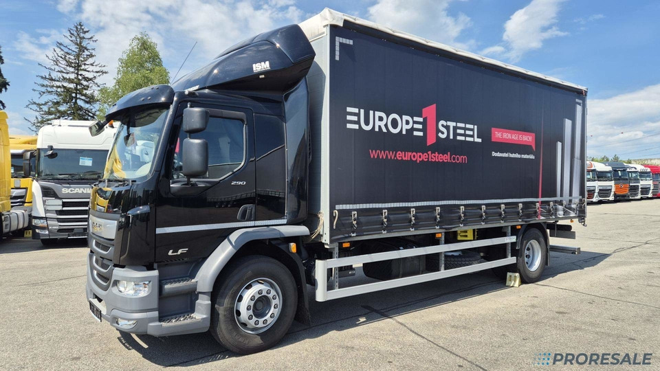 DAF LF 290 FA Sleeper Cab EURO 6 - valník s plachtou - 커튼사이더 트럭 : 사진 2 DAF LF 290 FA Sleeper Cab EURO 6 - valník s plachtou - 커튼사이더 트럭 : 사진 2