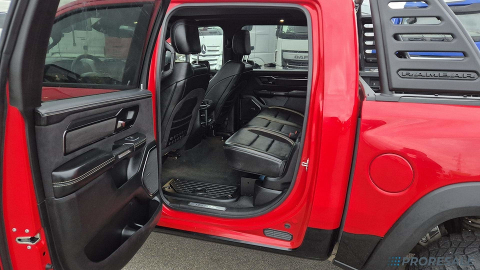 리스  DODGE RAM 1500 TRX 6.2 HEMI V8 Supercharged 523kW DODGE RAM 1500 TRX 6.2 HEMI V8 Supercharged 523kW : 사진 10