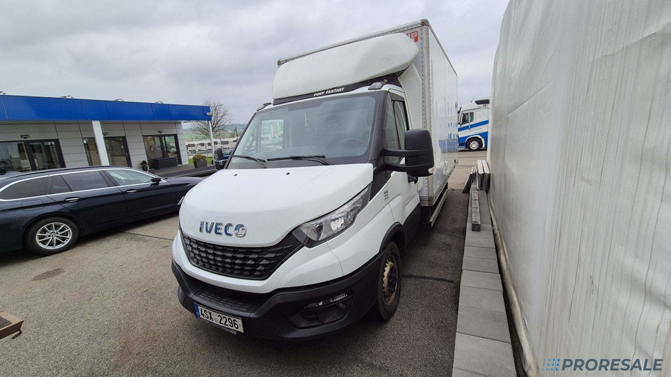 IVECO DAILY 35S16 skříň - 8 palet - 박스 밴 : 사진 2 IVECO DAILY 35S16 skříň - 8 palet - 박스 밴 : 사진 2