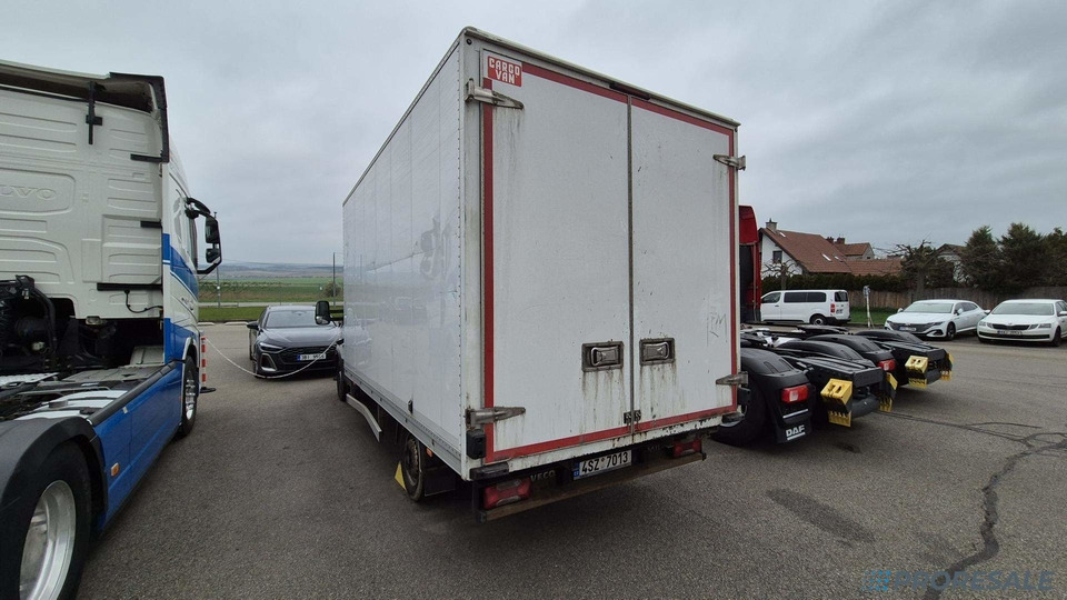 IVECO DAILY 35S16 skříň - 8 palet - 박스 밴 : 사진 3 IVECO DAILY 35S16 skříň - 8 palet - 박스 밴 : 사진 3