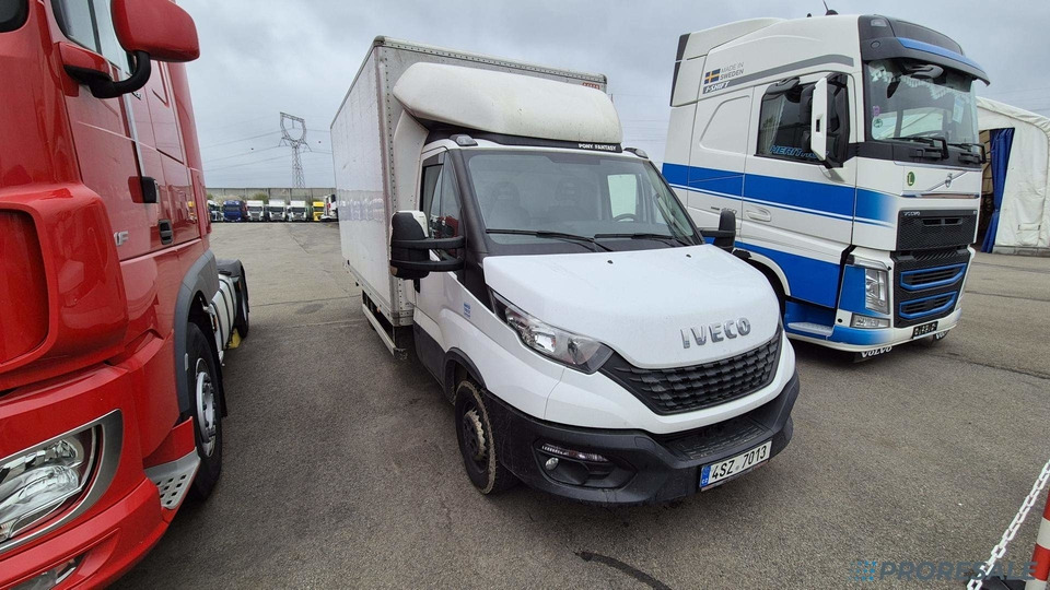 IVECO DAILY 35S16 skříň - 8 palet - 박스 밴 : 사진 1 IVECO DAILY 35S16 skříň - 8 palet - 박스 밴 : 사진 1