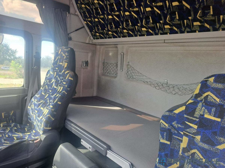 MAN TGA 18.440 4x2 BLS EURO 5 - 트랙터 유닛 : 사진 4 MAN TGA 18.440 4x2 BLS EURO 5 - 트랙터 유닛 : 사진 4