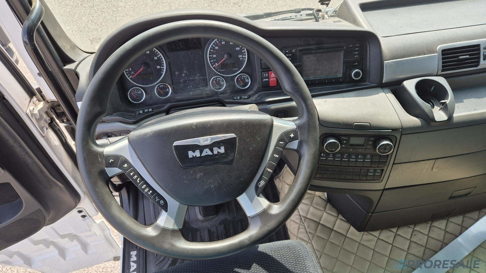 MAN TGX 18.440 4X2 BLS XXL EURO 6 - 트랙터 유닛 : 사진 4 MAN TGX 18.440 4X2 BLS XXL EURO 6 - 트랙터 유닛 : 사진 4