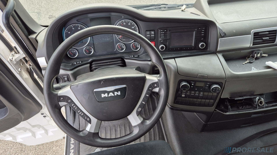 MAN TGX 18.480 4x2 BLS XLX EURO 6 - 트랙터 유닛 : 사진 4 MAN TGX 18.480 4x2 BLS XLX EURO 6 - 트랙터 유닛 : 사진 4