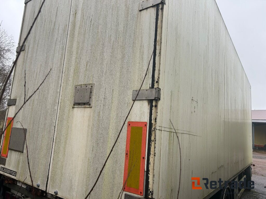 2004 SKAPHENGER TRAILER-BYGG 2003 - 밀폐형 박스 트레일러 : 사진 2 2004 SKAPHENGER TRAILER-BYGG 2003 - 밀폐형 박스 트레일러 : 사진 2