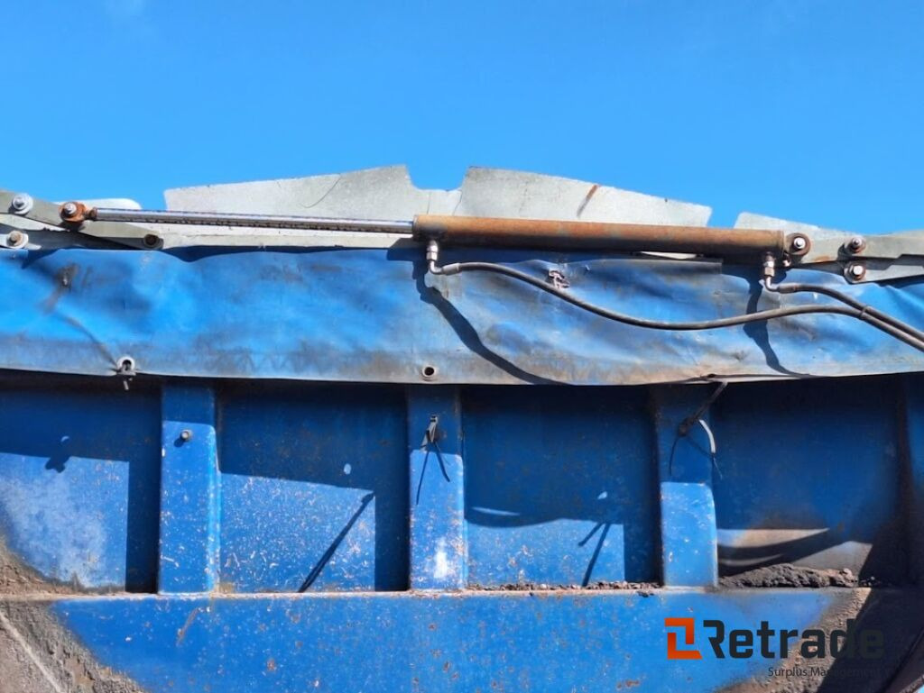 Asfaltstrailer SLP 3 axlad - 건설기계 : 사진 5 Asfaltstrailer SLP 3 axlad - 건설기계 : 사진 5