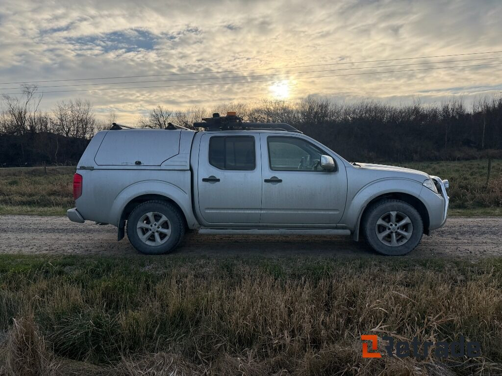 Bil Nissan Navara - 차량 : 사진 4 Bil Nissan Navara - 차량 : 사진 4