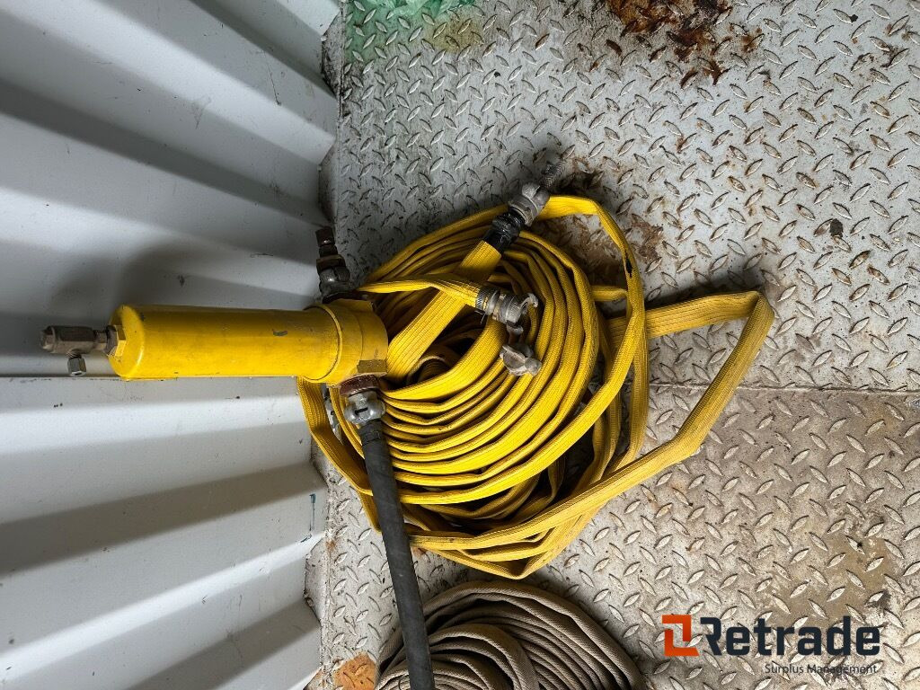 Diverse slanger og manometer - 도구/ 장비 : 사진 2 Diverse slanger og manometer - 도구/ 장비 : 사진 2