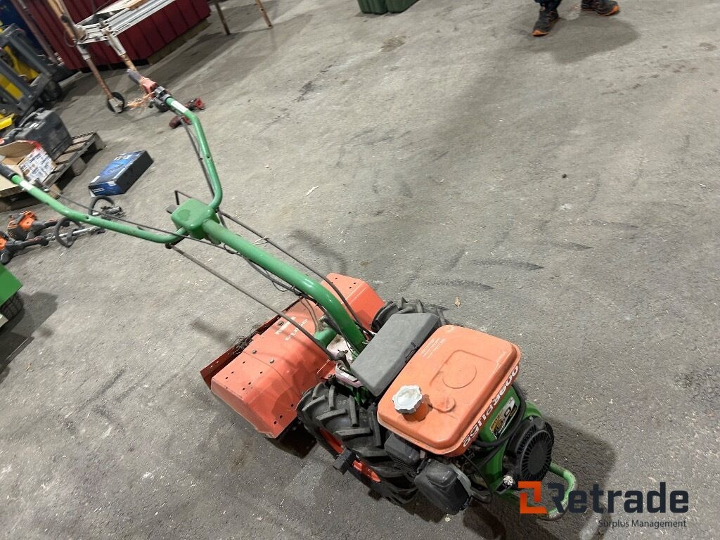 Jord Fres fra Agria 3366 - 정원 경운기 : 사진 2 Jord Fres fra Agria 3366 - 정원 경운기 : 사진 2