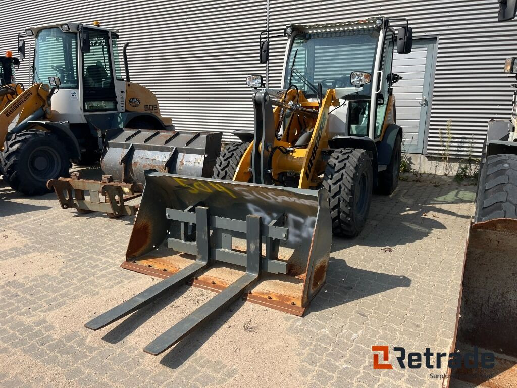 Kompaktlæsser Liebherr L504 Miniloader - 휠 로더 : 사진 1 Kompaktlæsser Liebherr L504 Miniloader - 휠 로더 : 사진 1